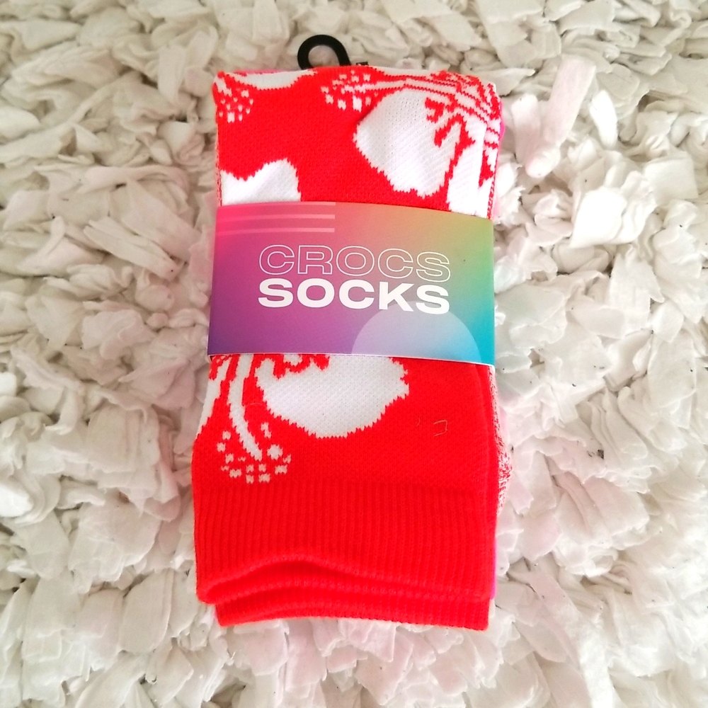 CROCS SOCKS